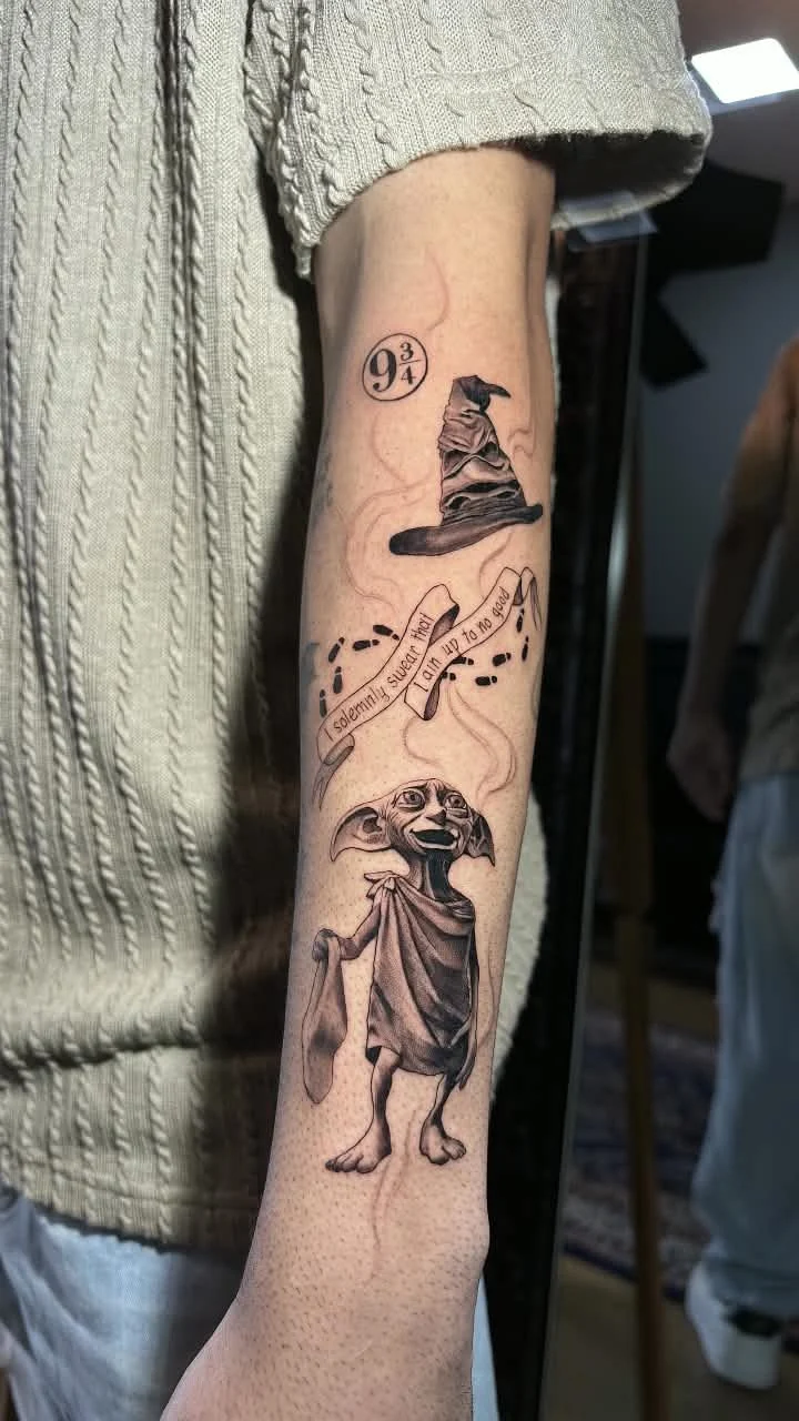 Dobby · Antebraço